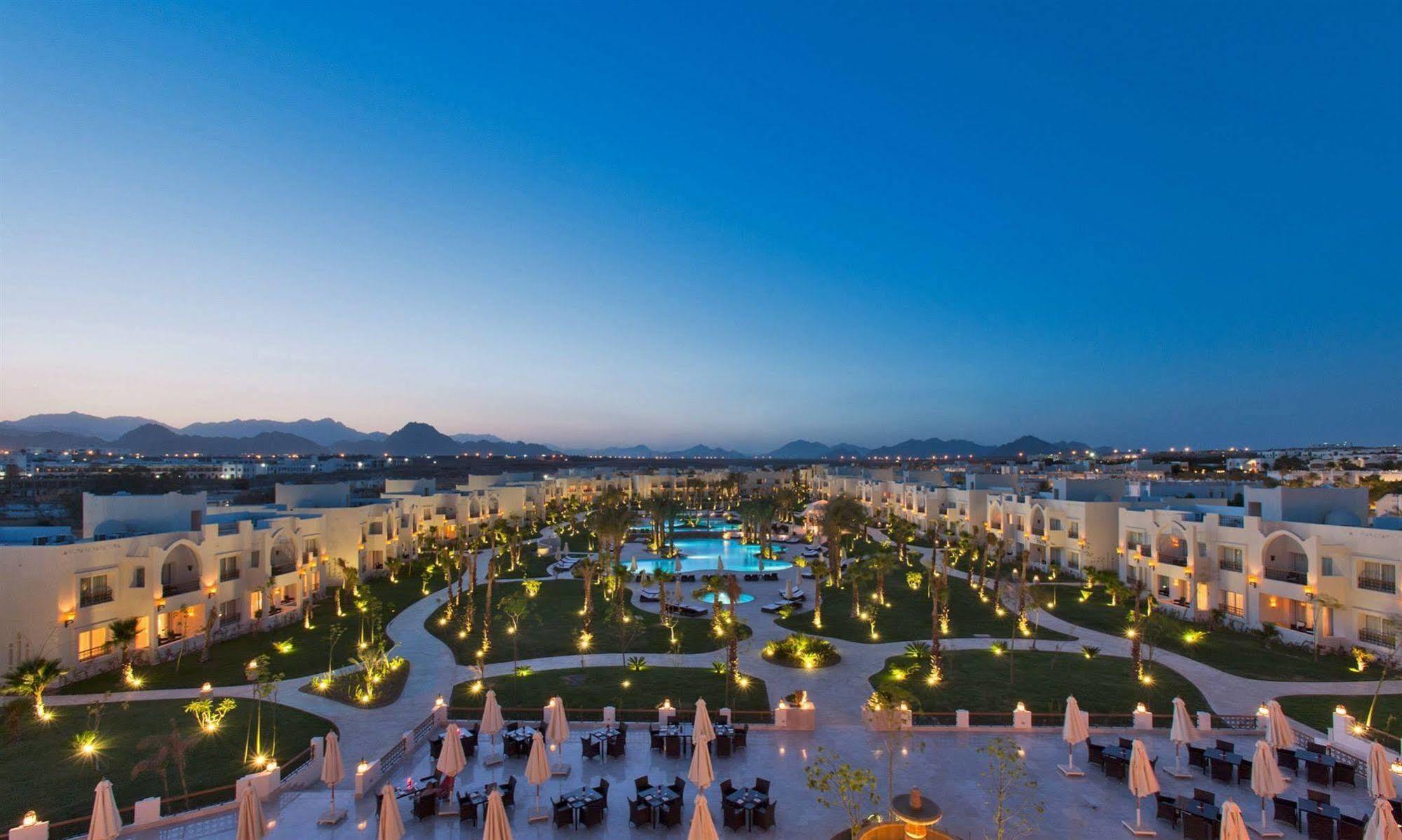 Le Royal Holiday Resort Aqua Park Sharm el-Sheikh Exteriör bild